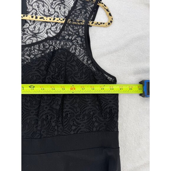 Torrid Black Sleeveless Lace Peplum Top With Sheer Back & Zipper Closure - Picture 5 of 9